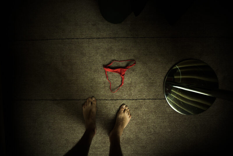 0218_©jf.julian-red_light-0958